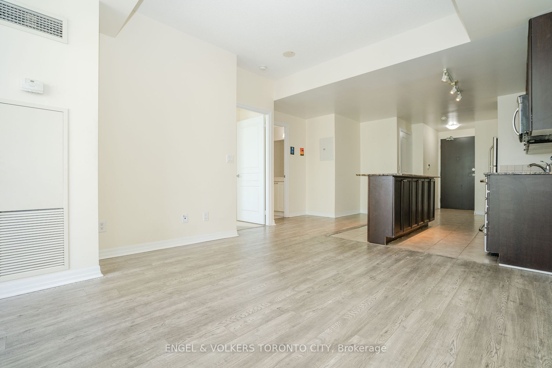 225 Webb Drive, #2104