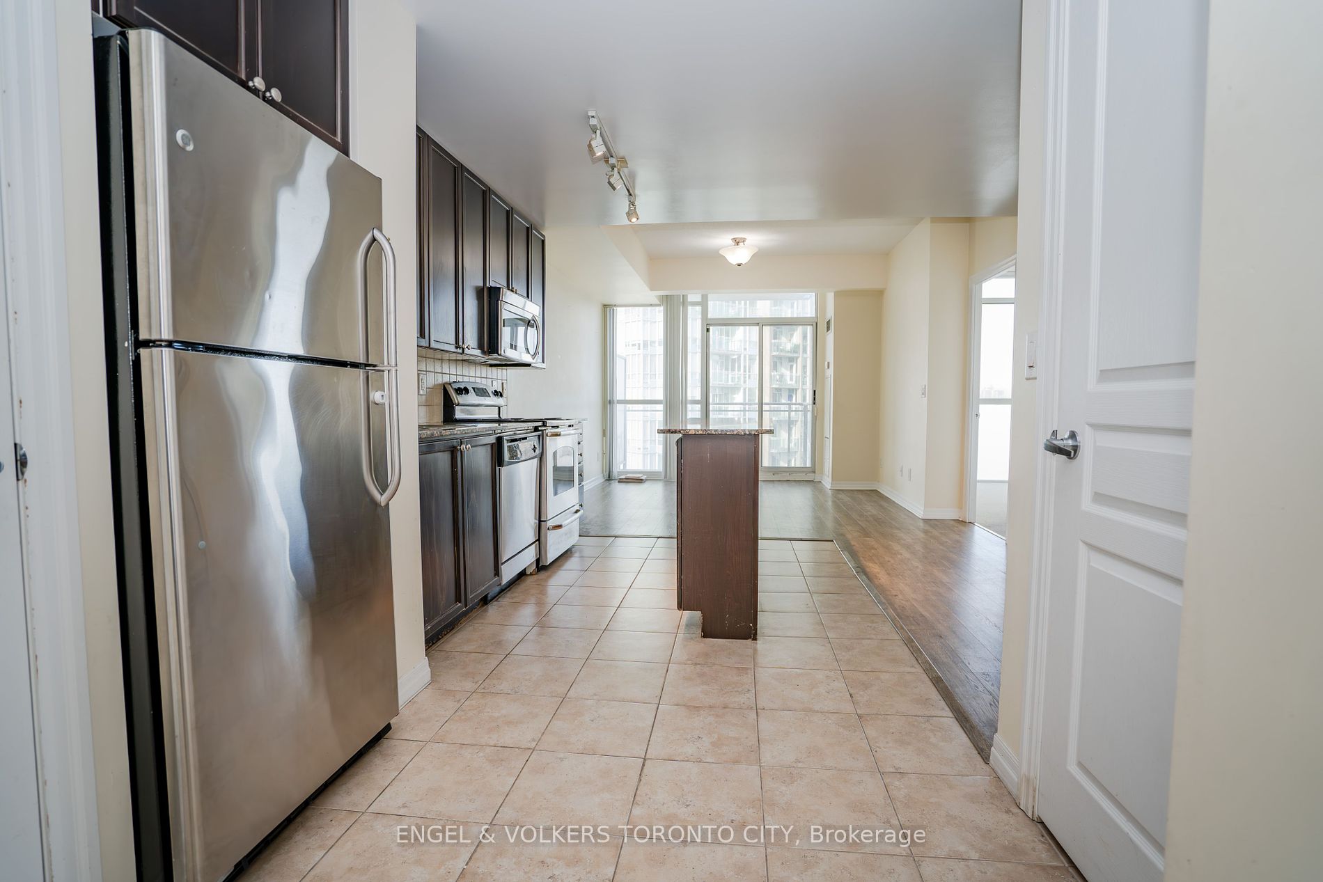 225 Webb Drive, #2104