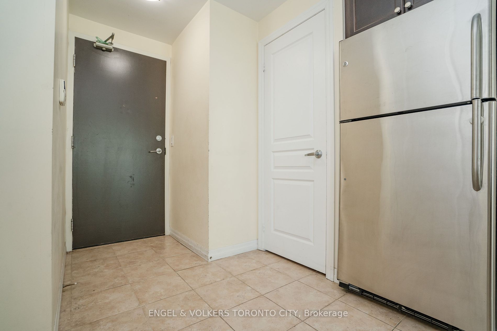 225 Webb Drive, #2104