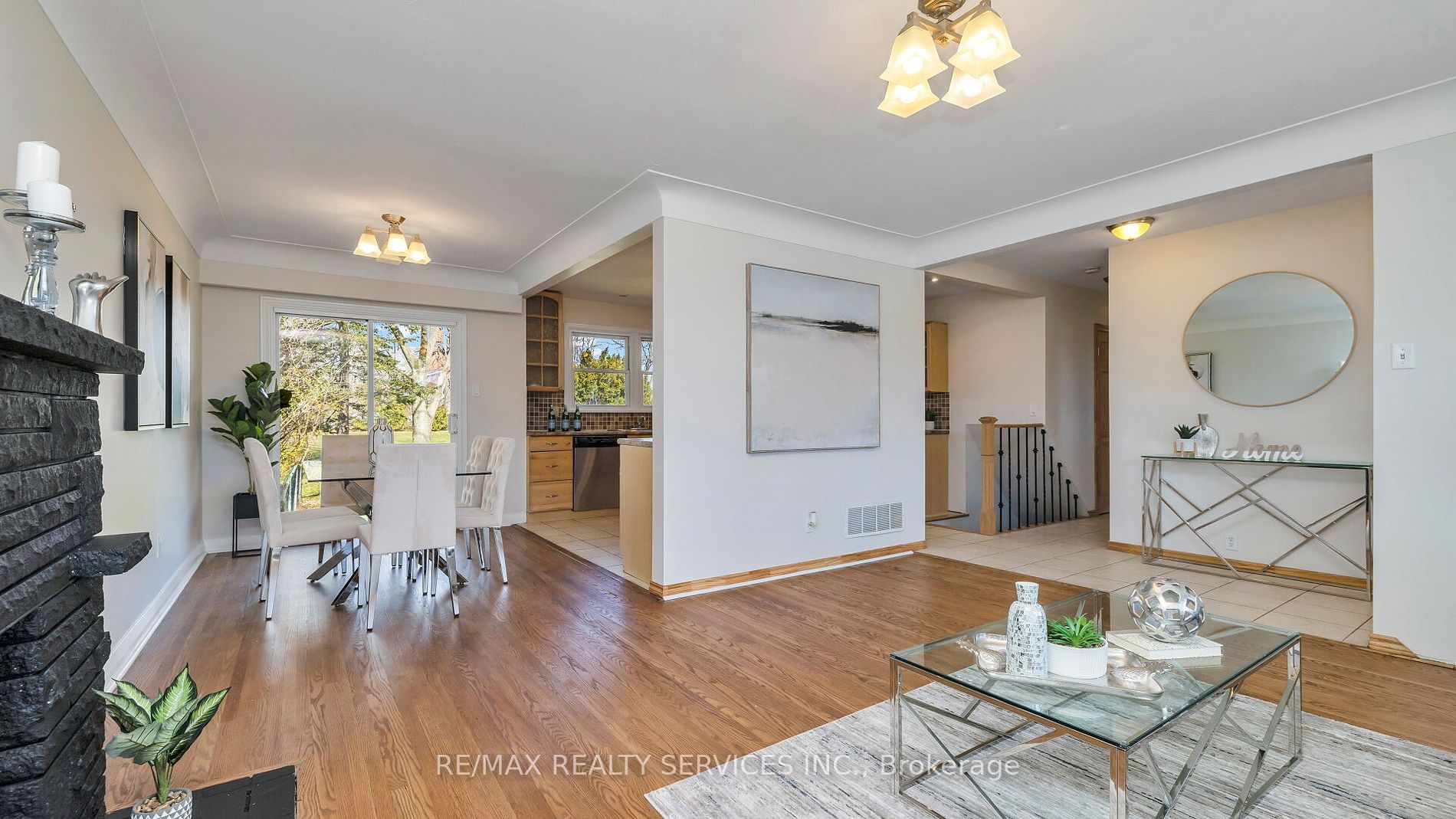 2287 Glenwood School Drive