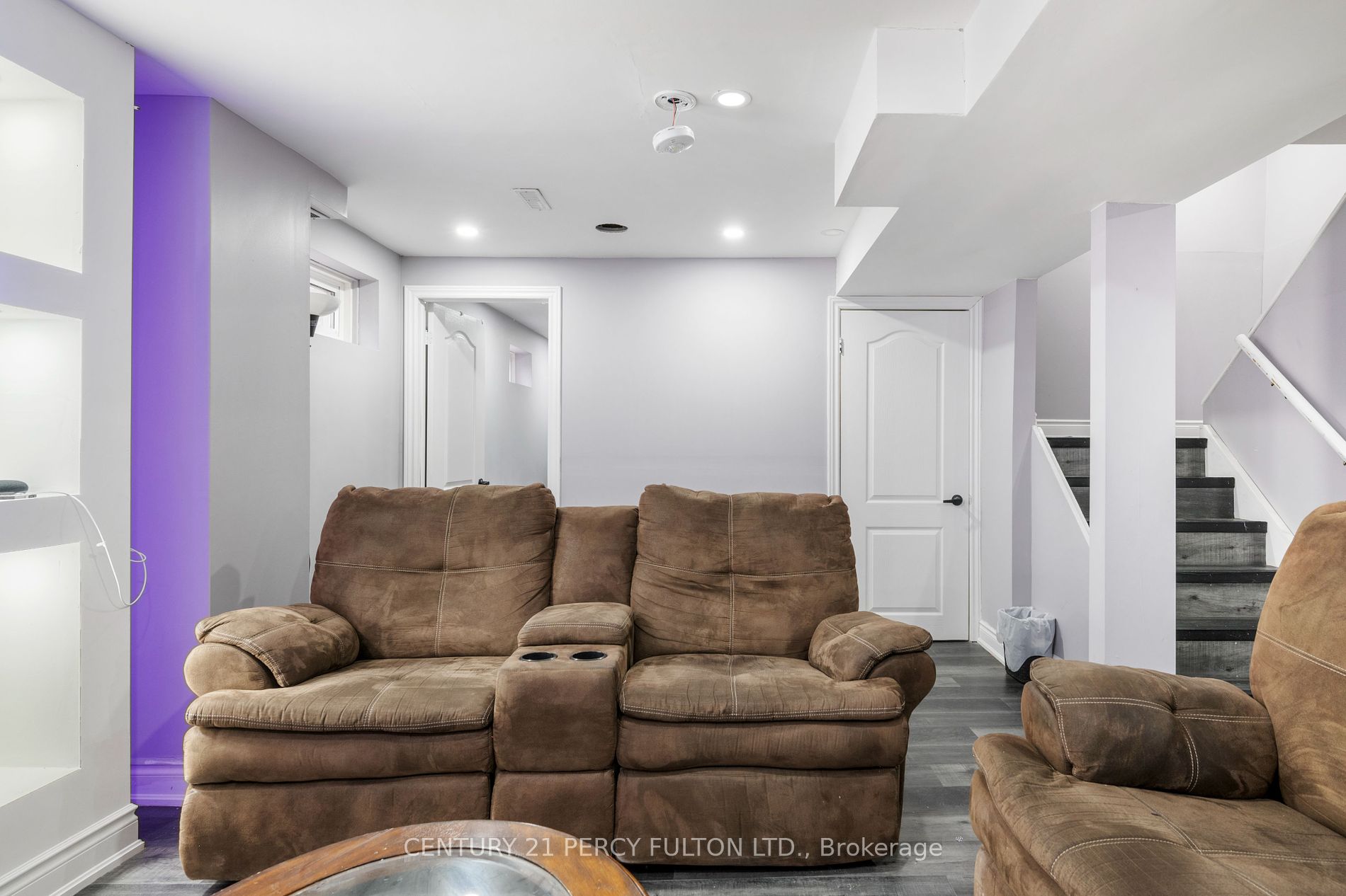 59 Kenninghall Blvd, #2