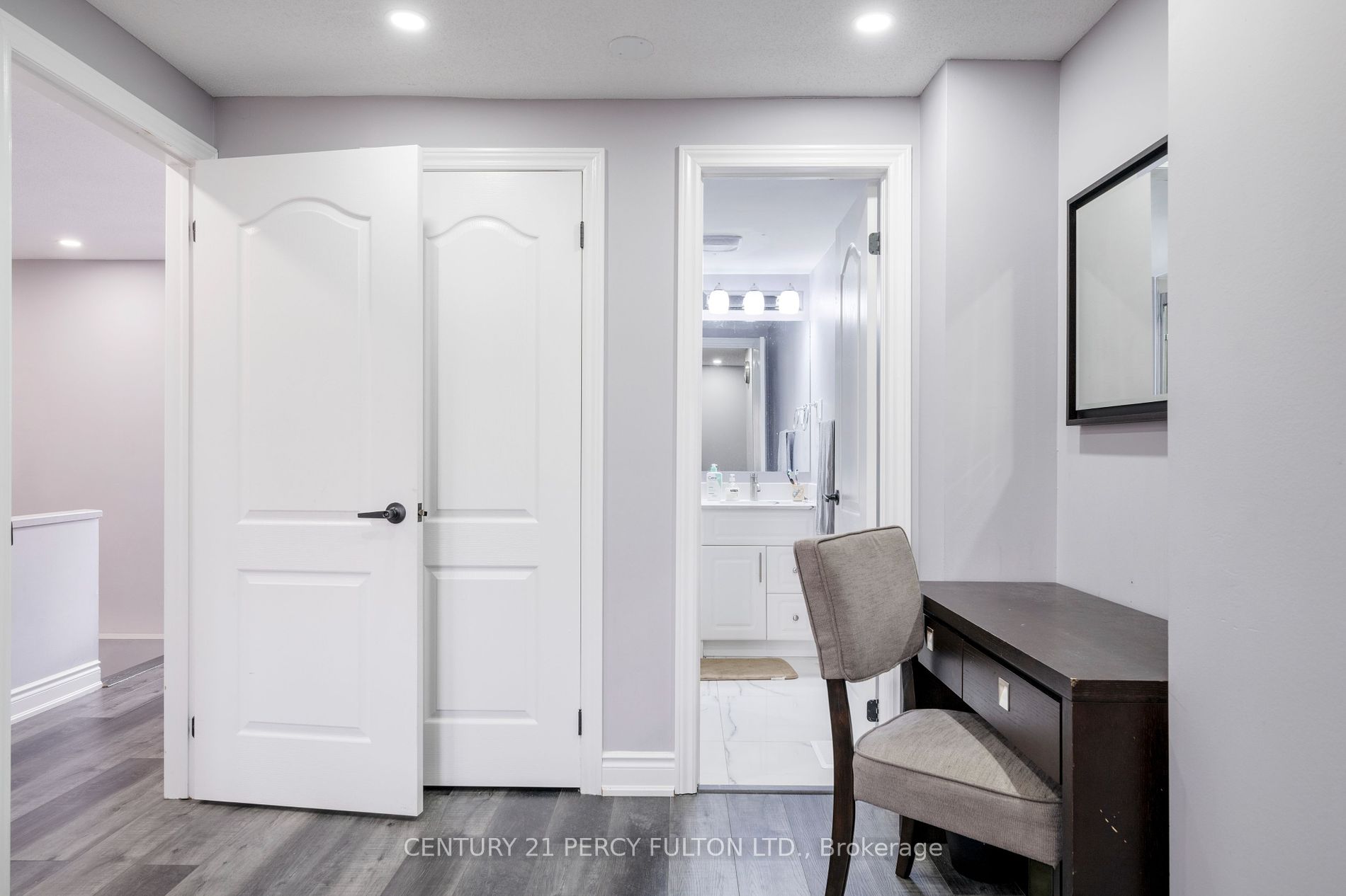 59 Kenninghall Blvd, #2