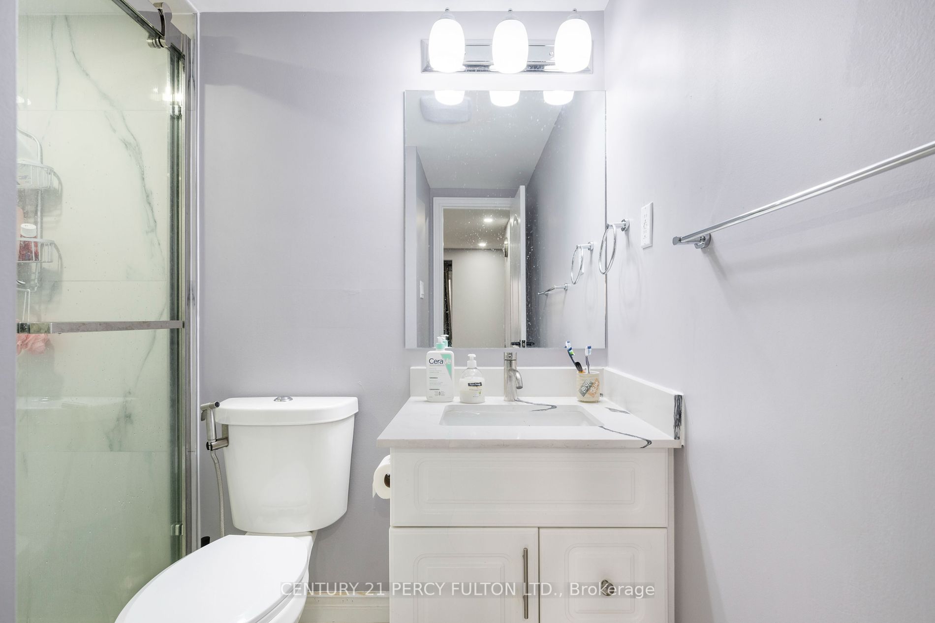 59 Kenninghall Blvd, #2