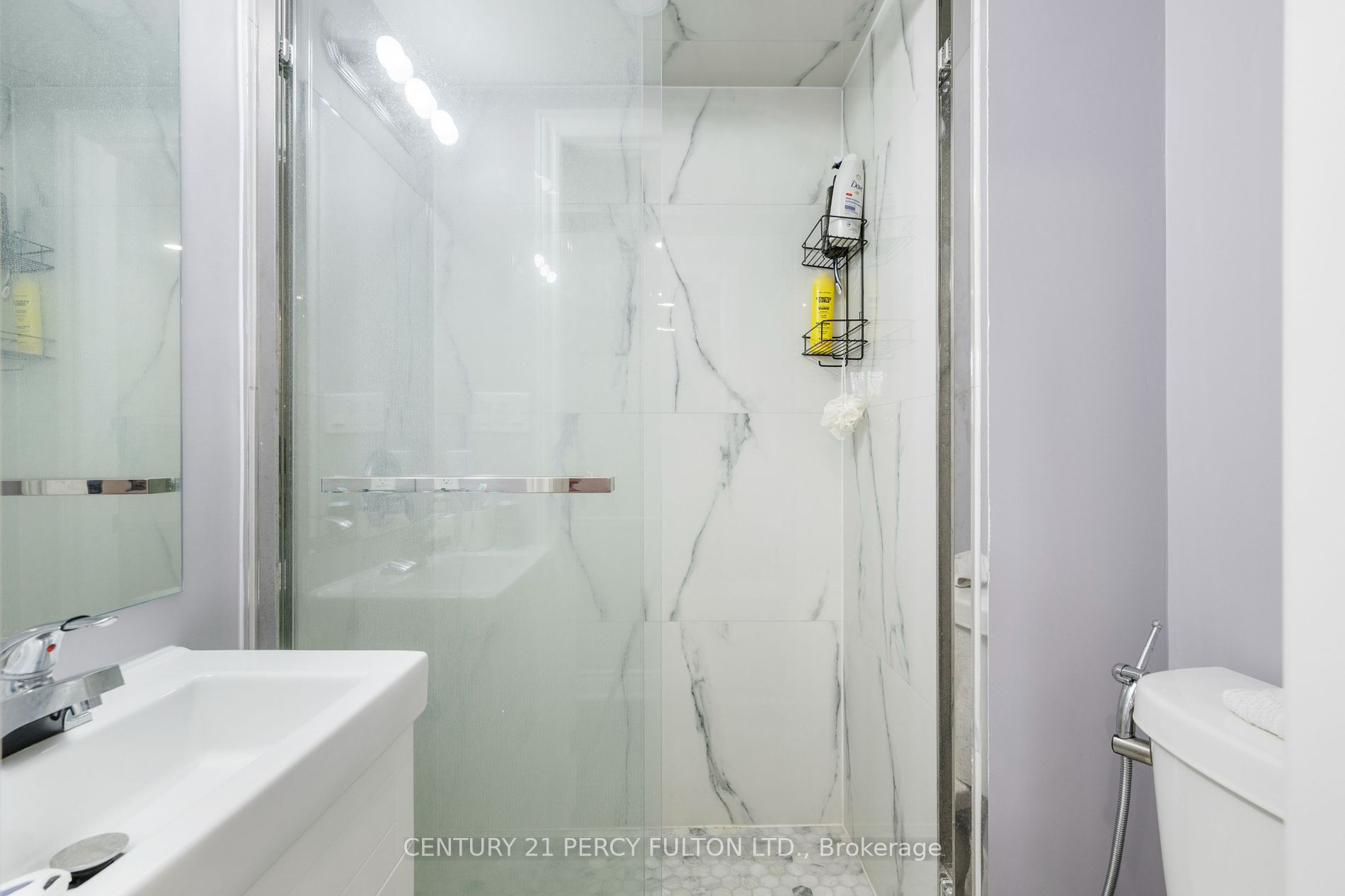 59 Kenninghall Blvd, #2