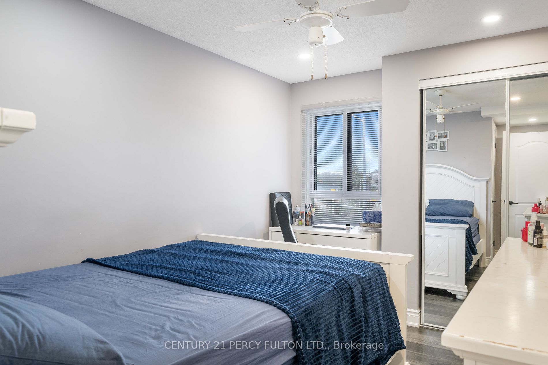 59 Kenninghall Blvd, #2
