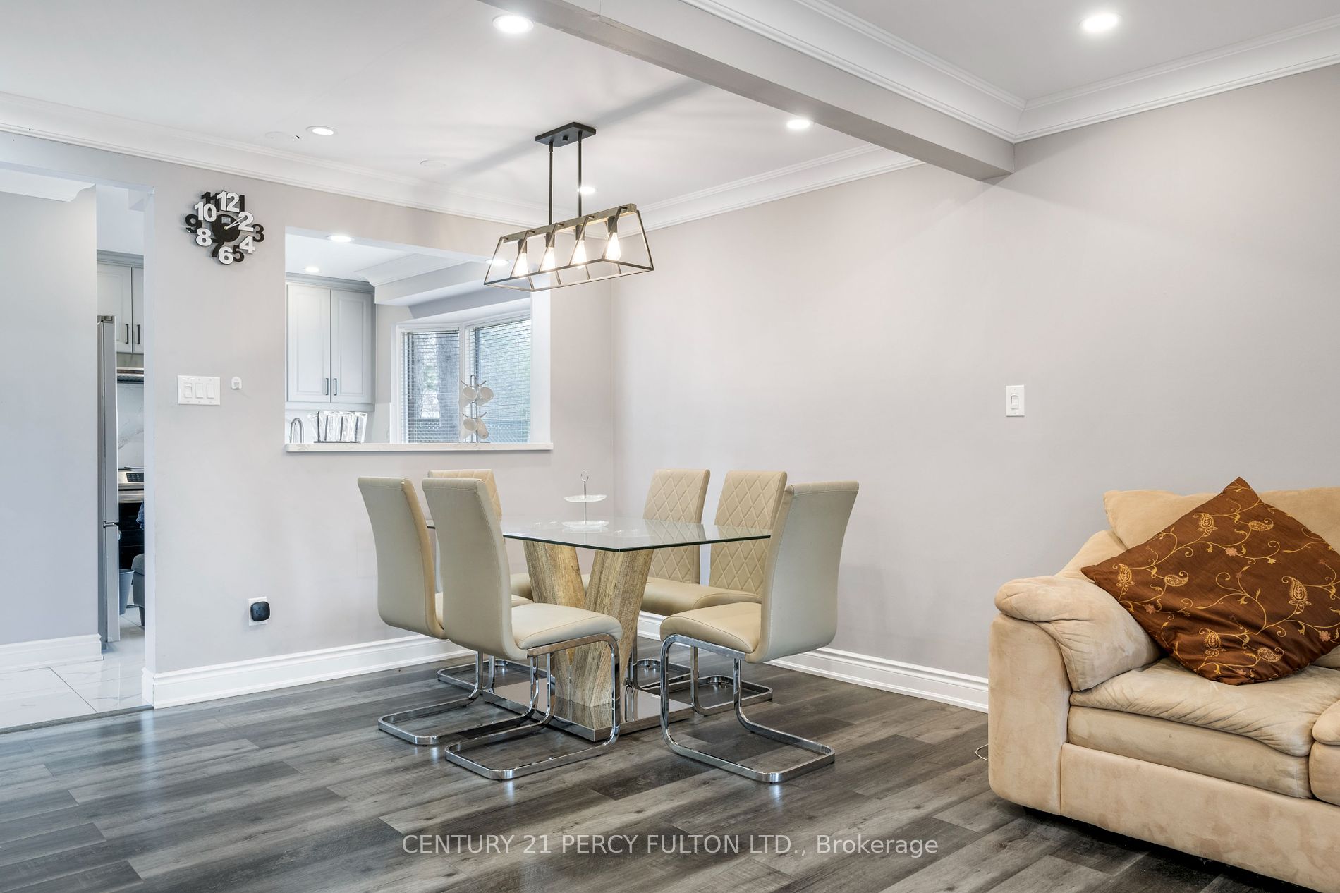 59 Kenninghall Blvd, #2