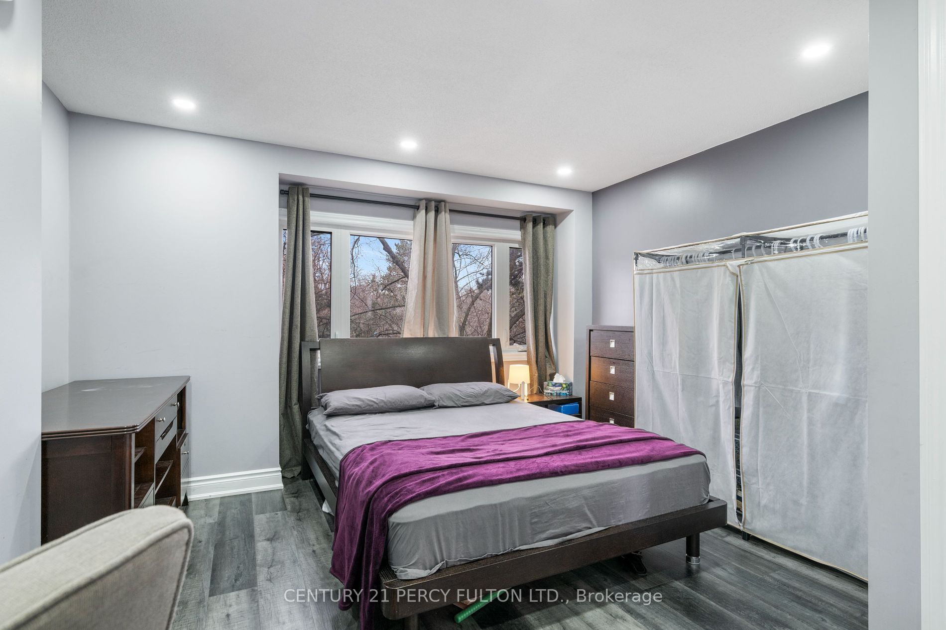 59 Kenninghall Blvd, #2
