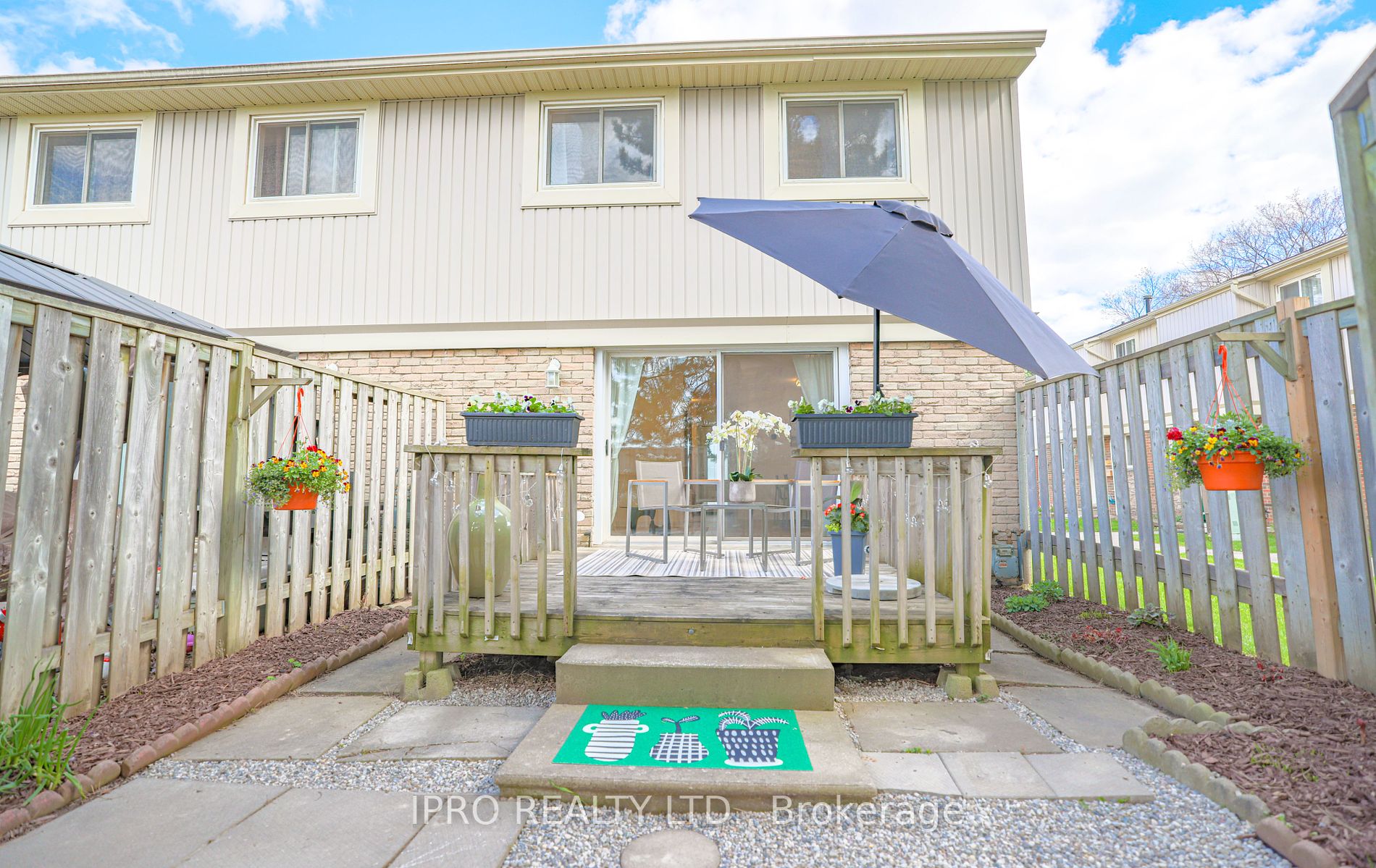 561 Childs Dr, #9