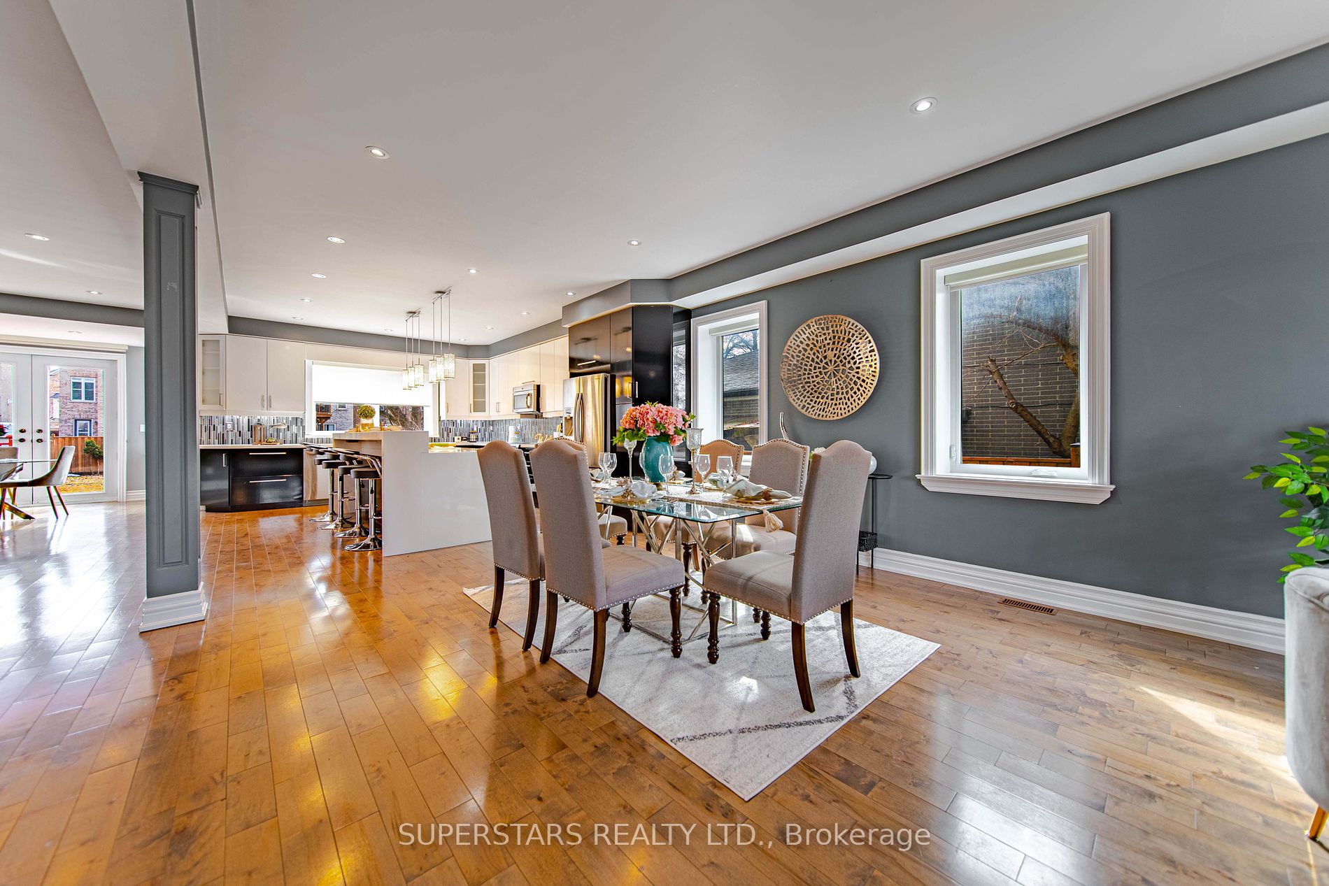 3043 Weston Road