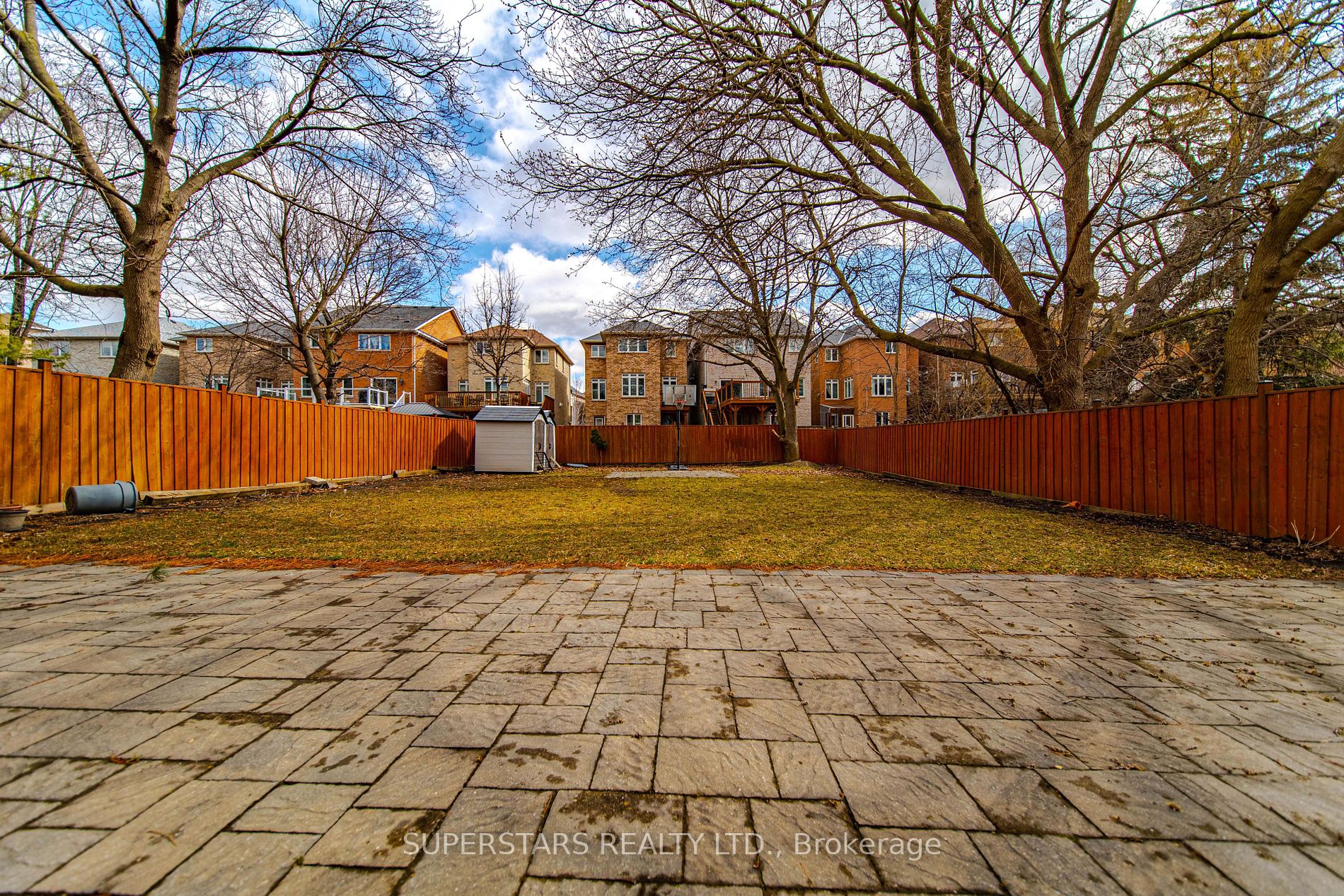 3043 Weston Road