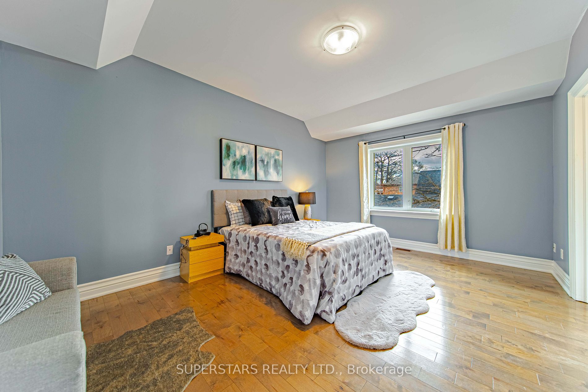 3043 Weston Road