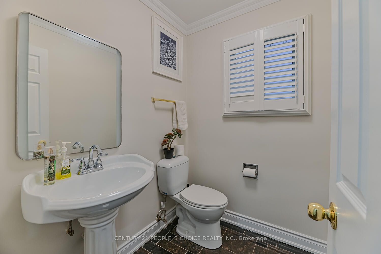 3384 Dovetail Mews