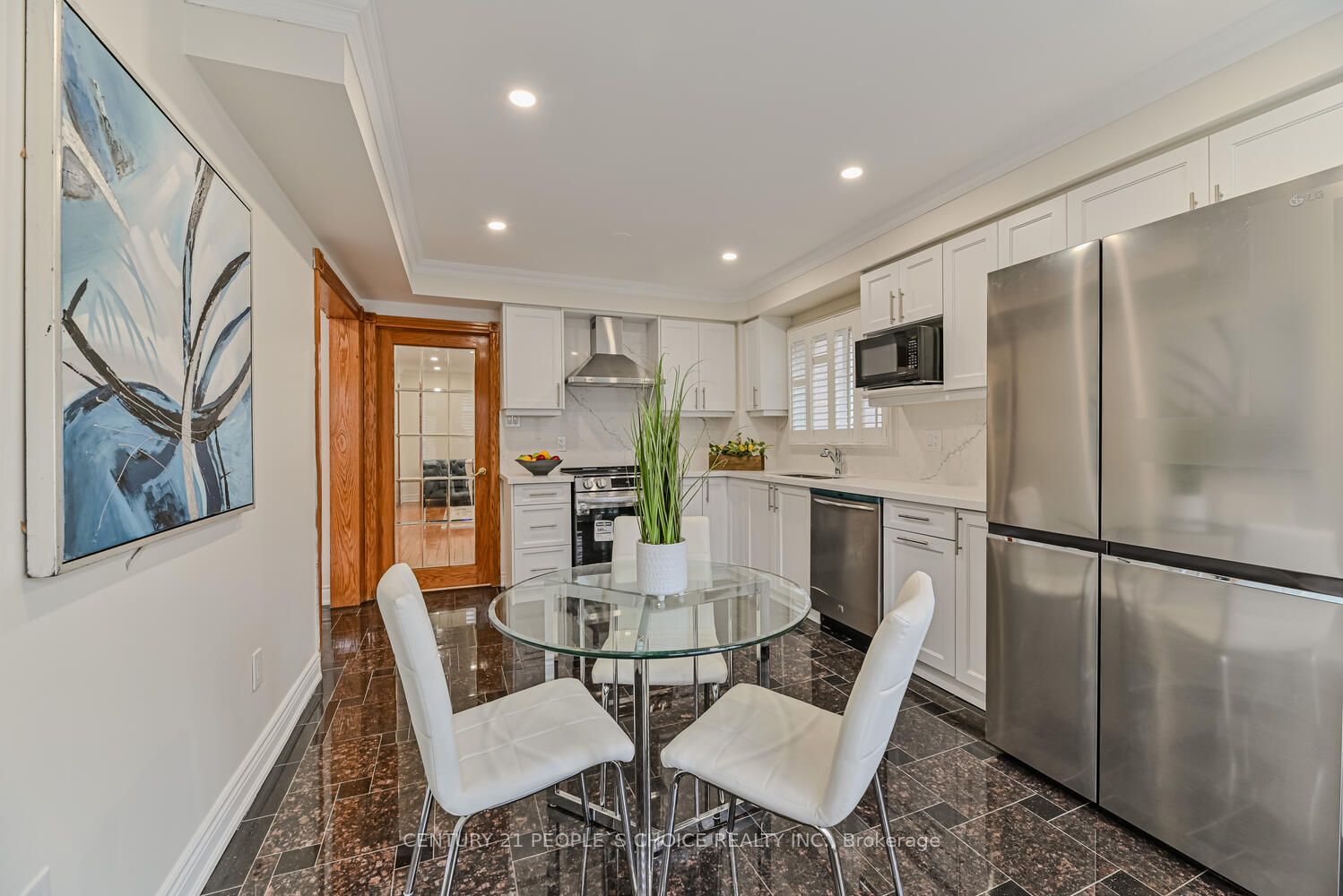 3384 Dovetail Mews