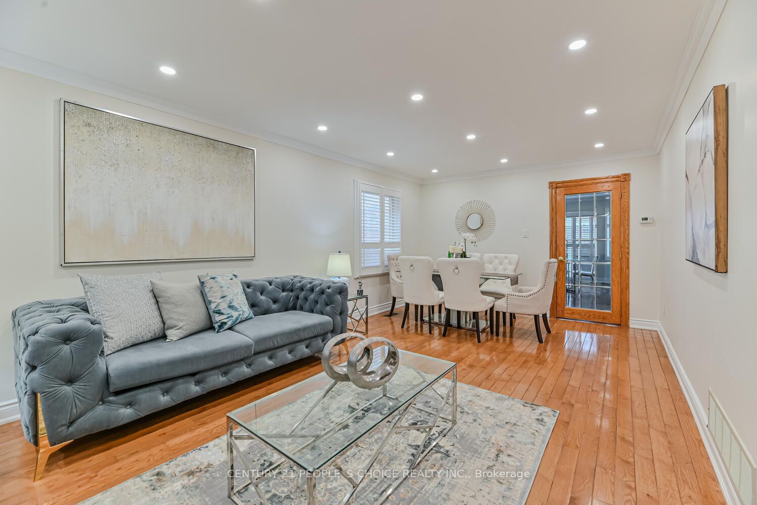 3384 Dovetail Mews