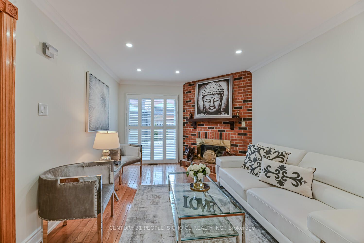 3384 Dovetail Mews
