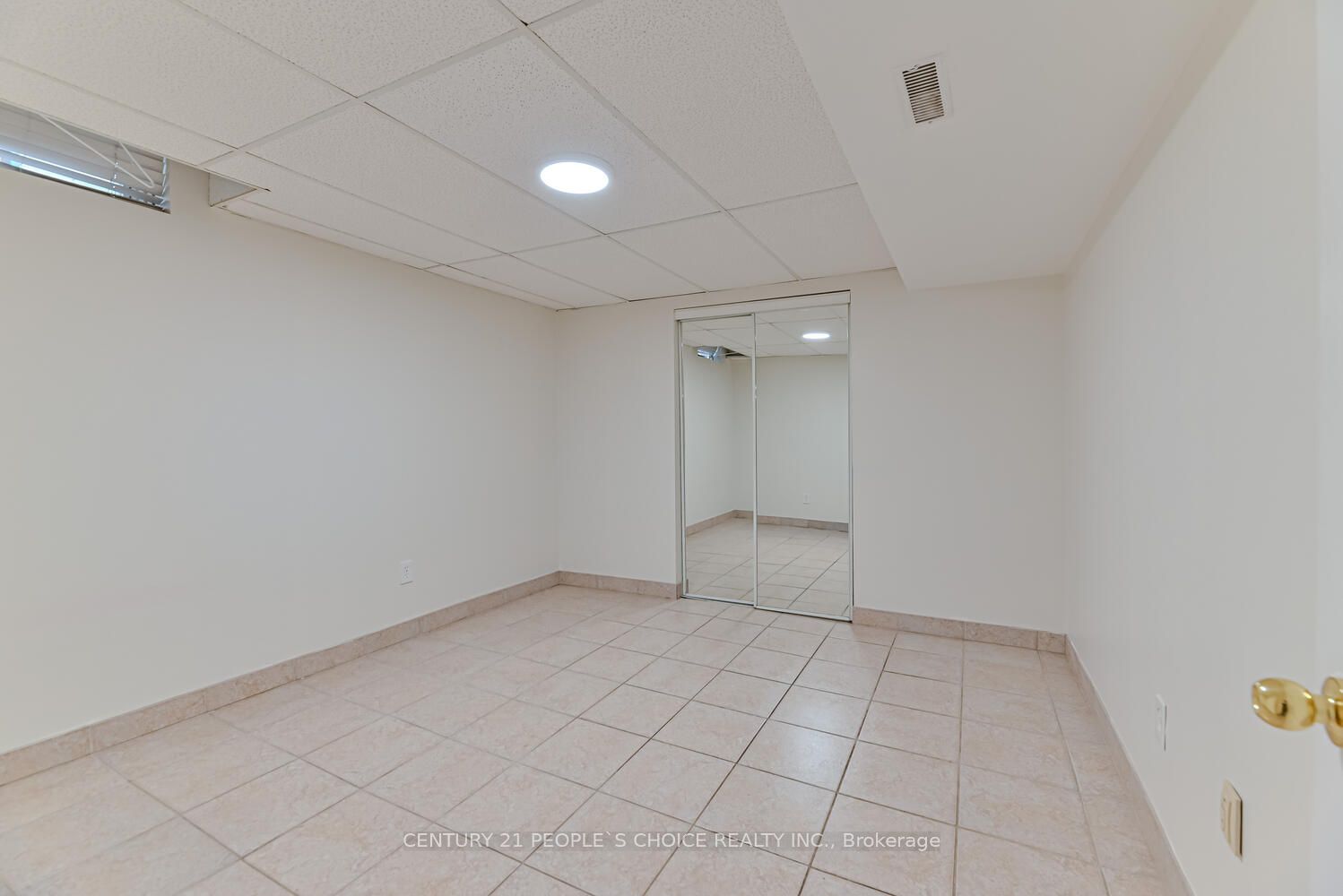 3384 Dovetail Mews