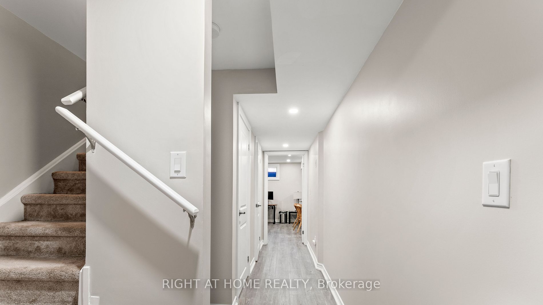 739 Banks Crescent