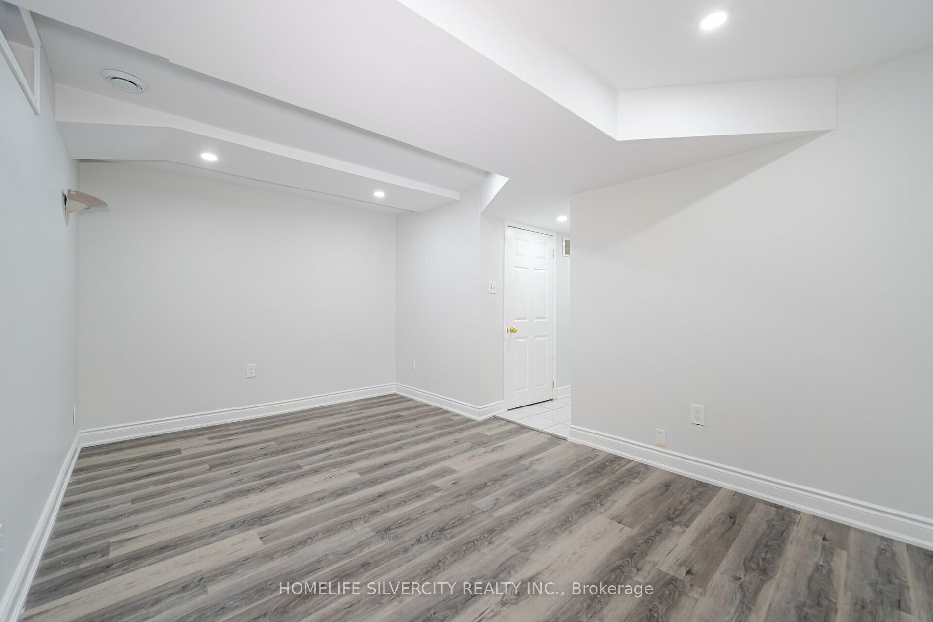 92 Cedarwood Crescent