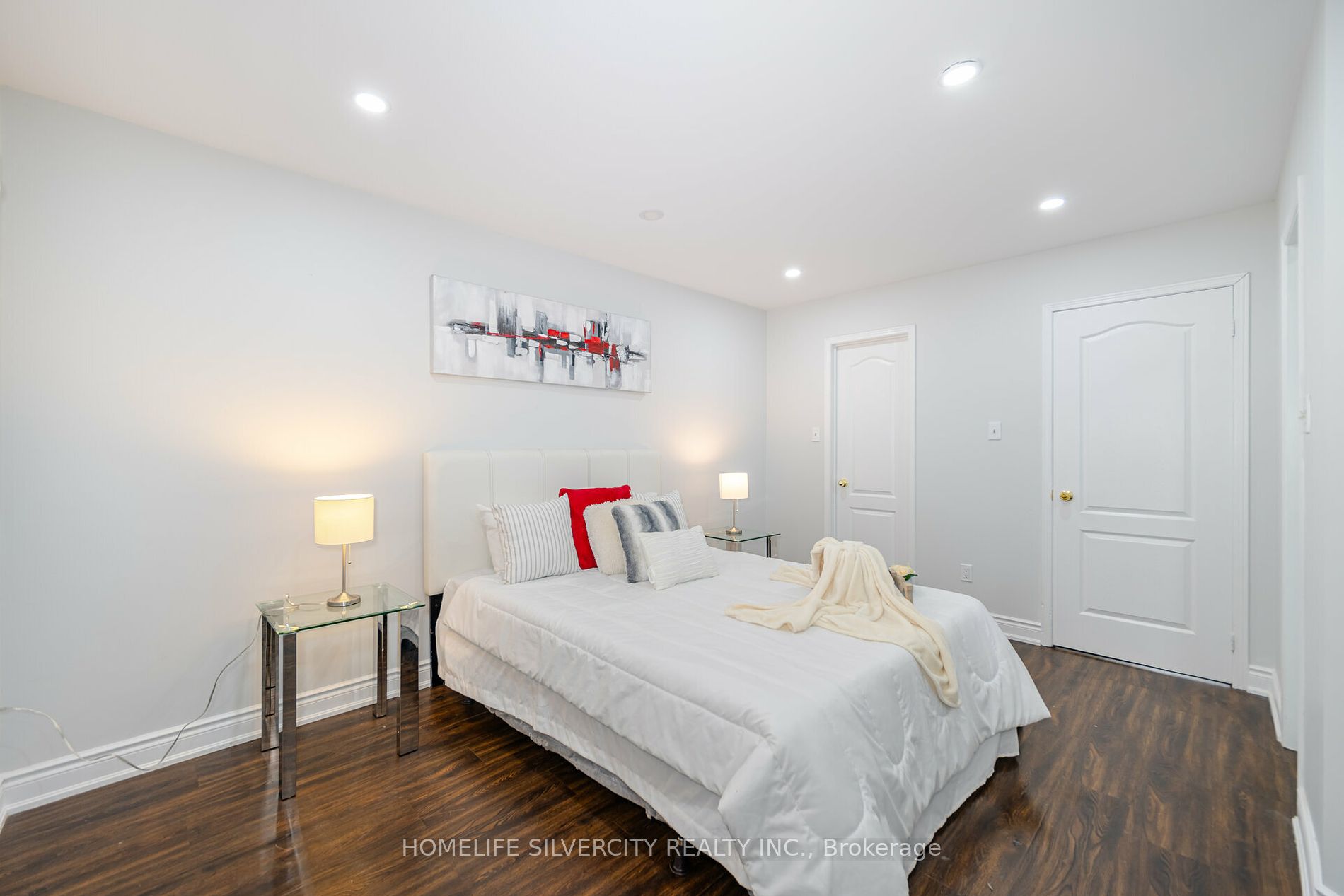 92 Cedarwood Crescent