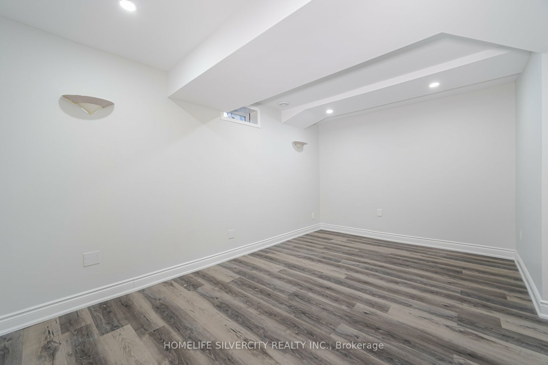92 Cedarwood Crescent