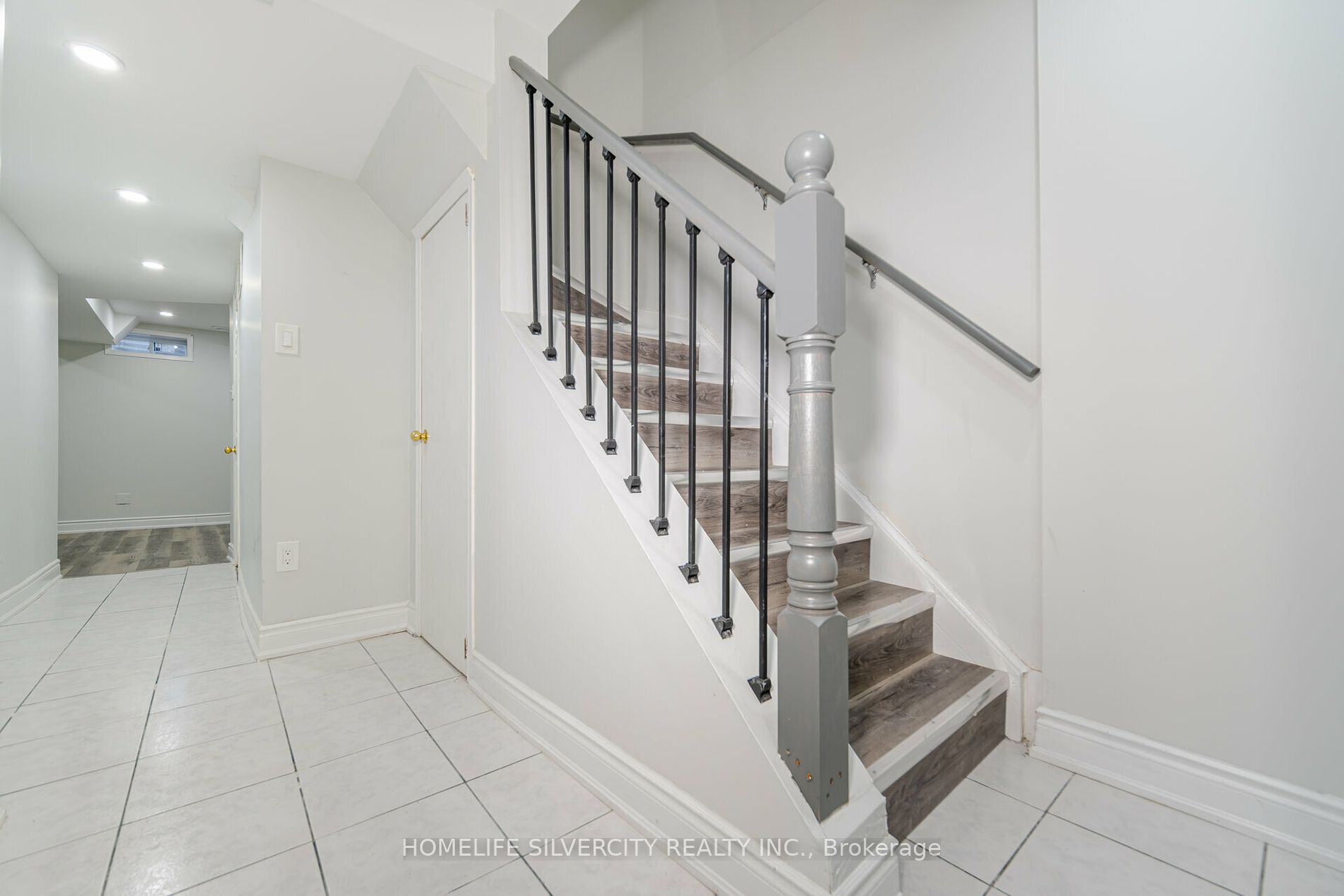 92 Cedarwood Crescent