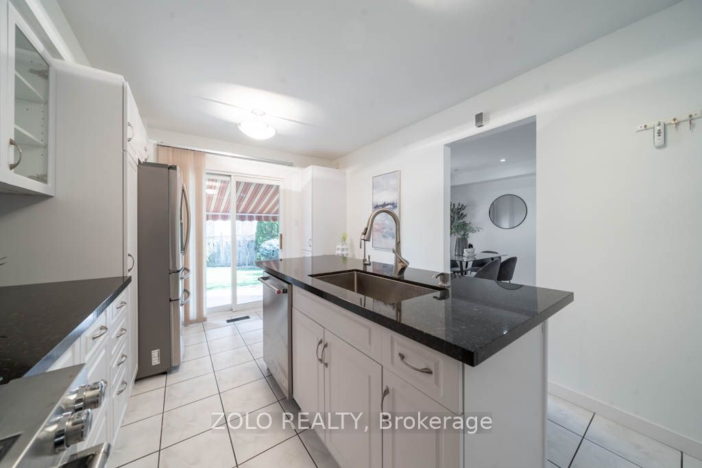 124 Macedonia Cres