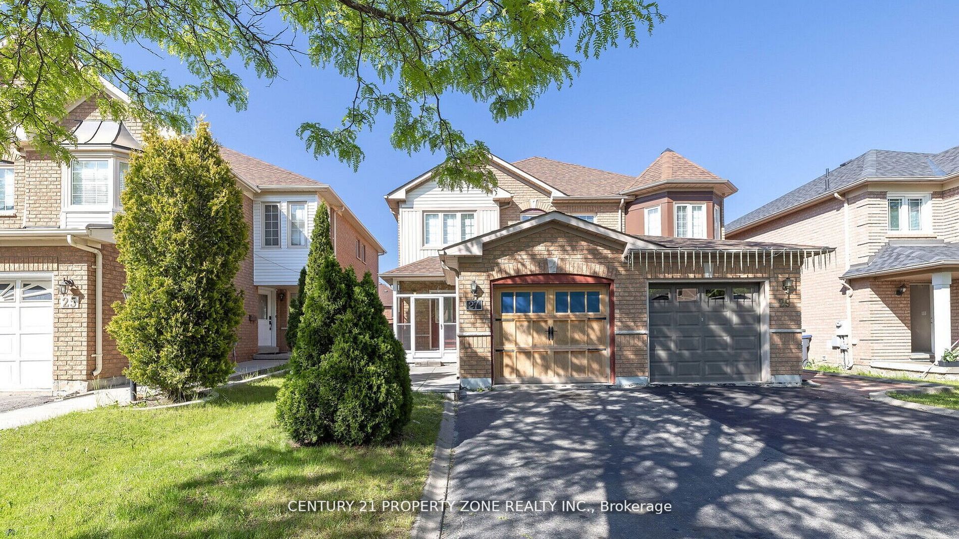 27 Coachwhip Road