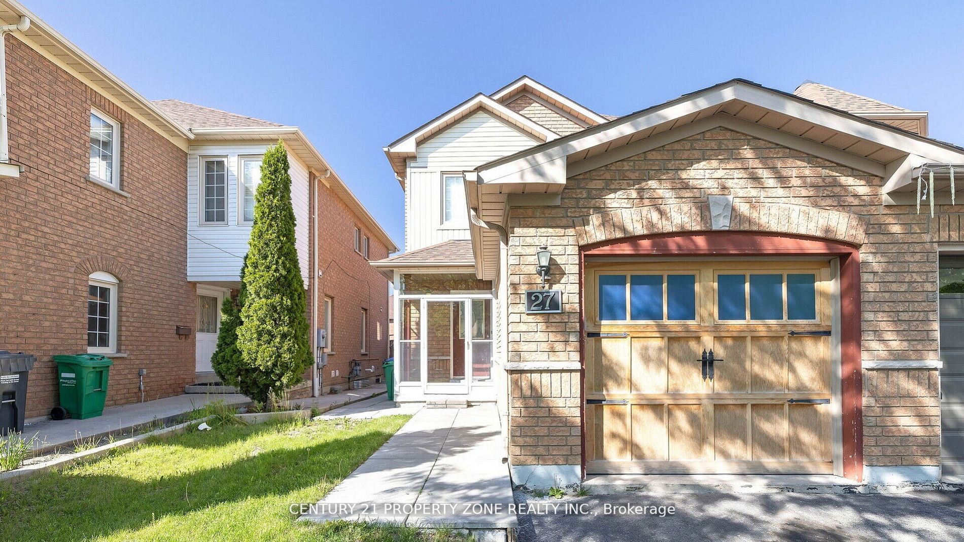27 Coachwhip Road