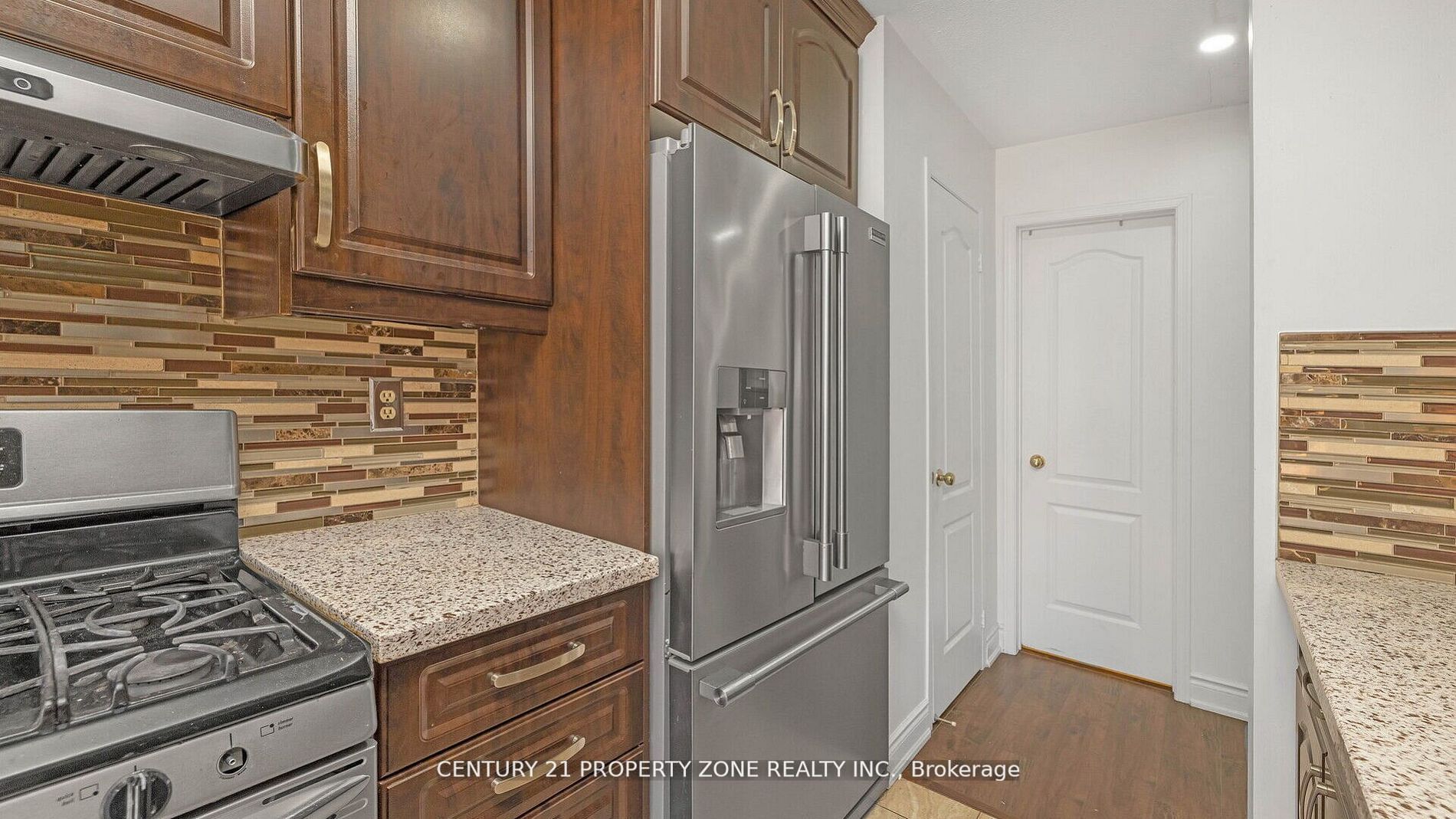 27 Coachwhip Road