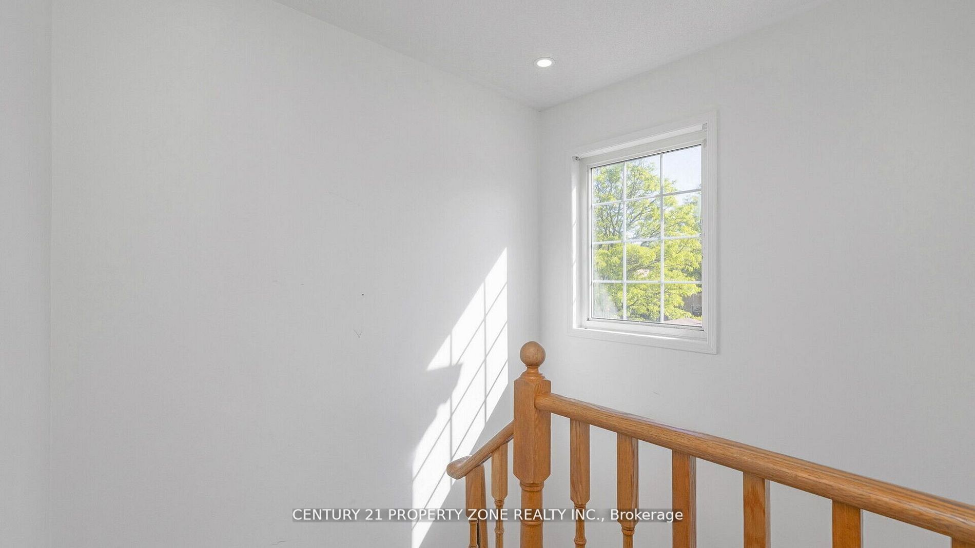 27 Coachwhip Road