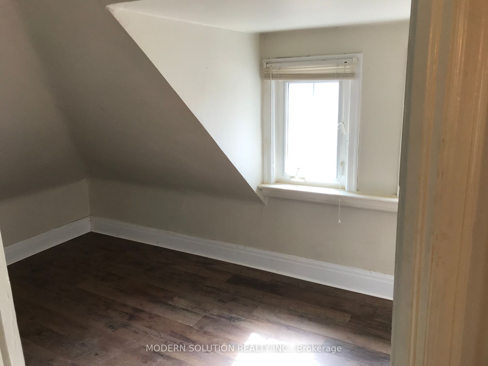 28 Forest Avenue