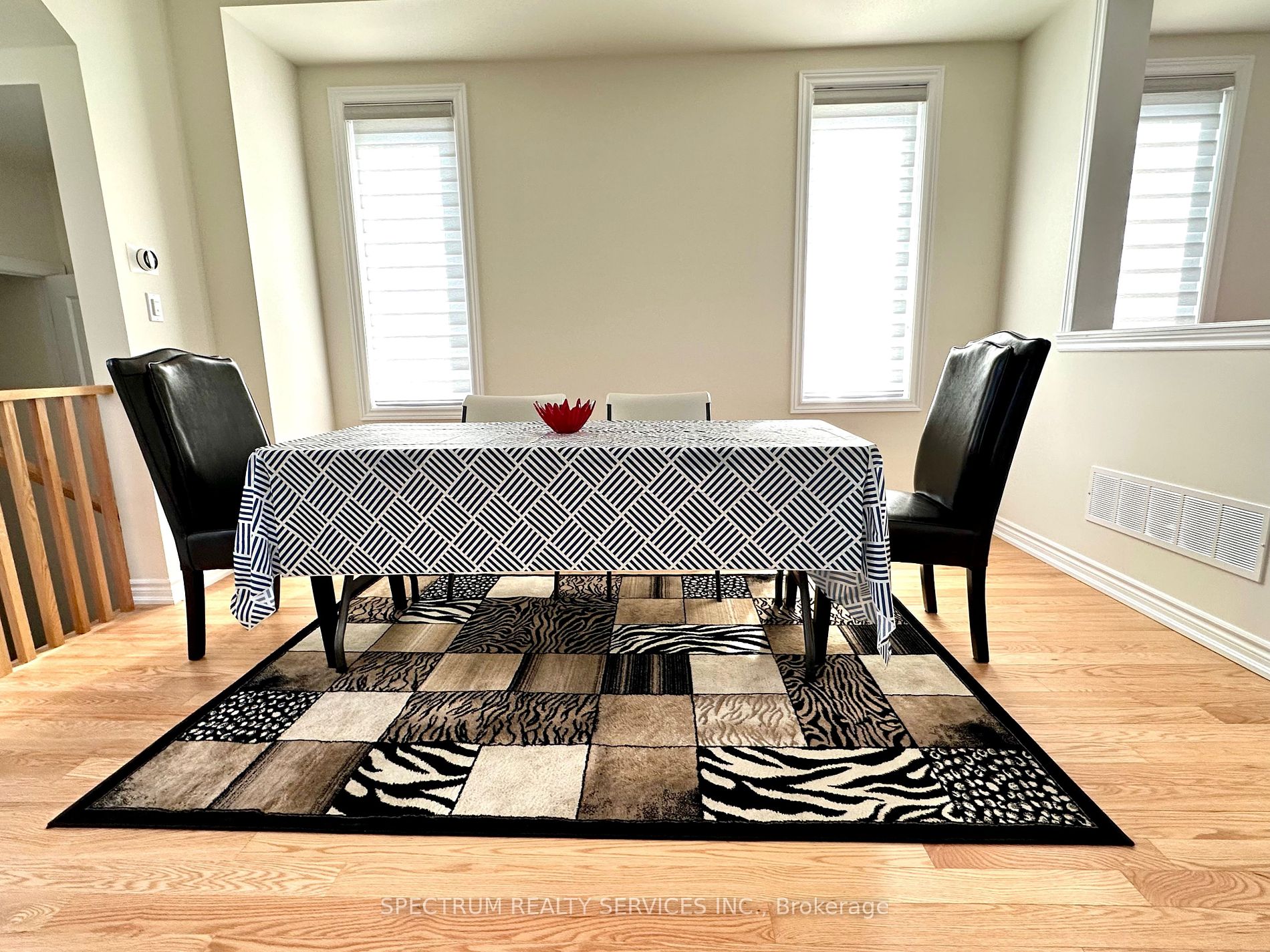 605 Leatherleaf Landing