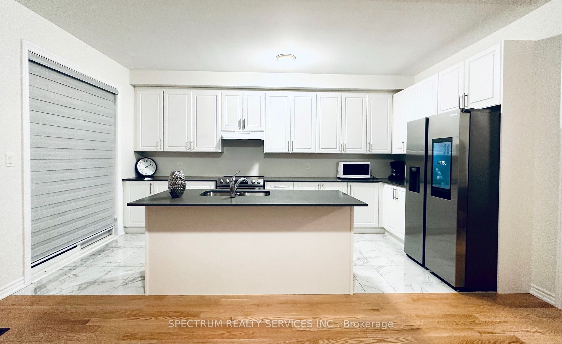 605 Leatherleaf Landing