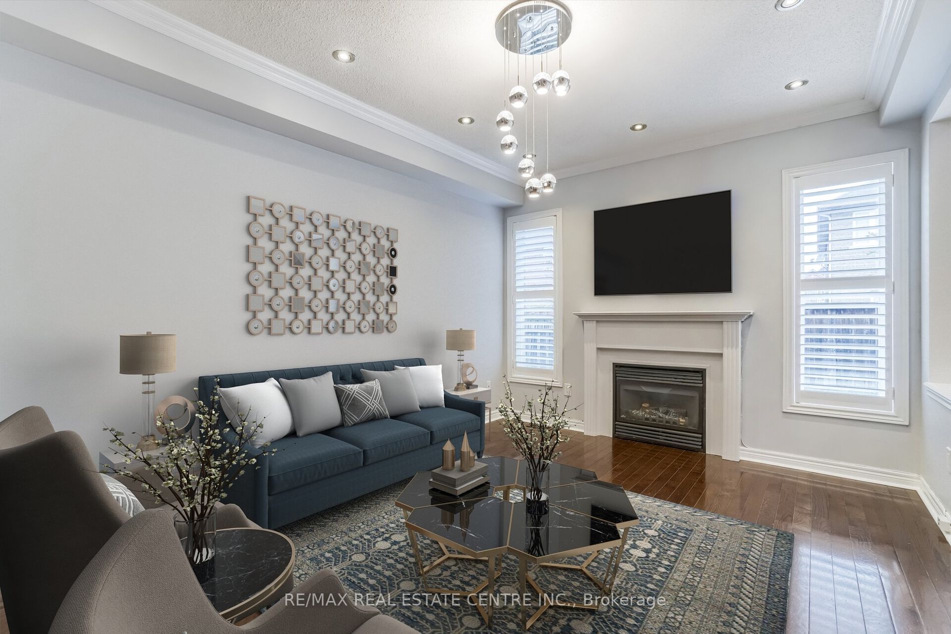3716 Bloomington Crescent