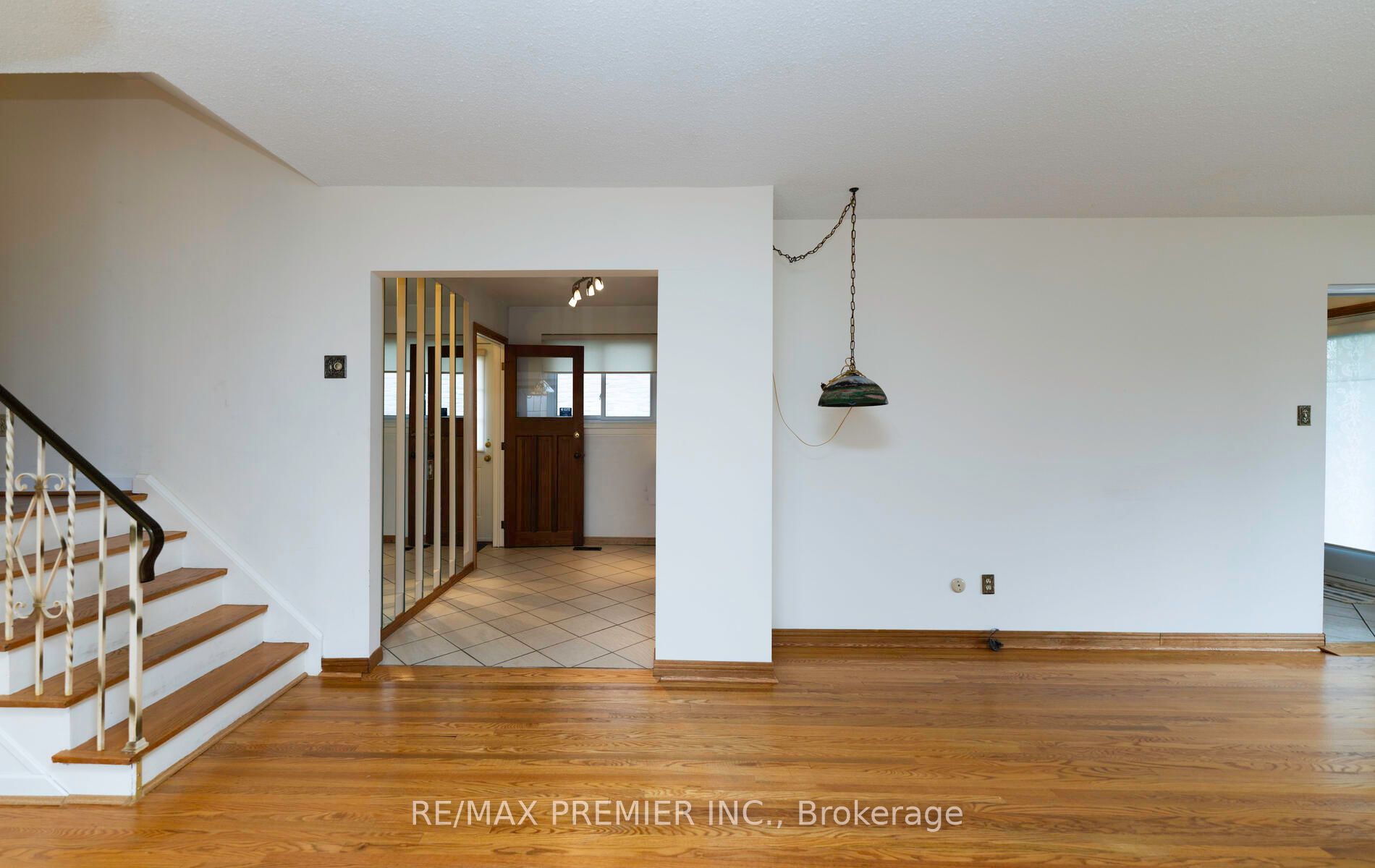 3225 Rymal Road