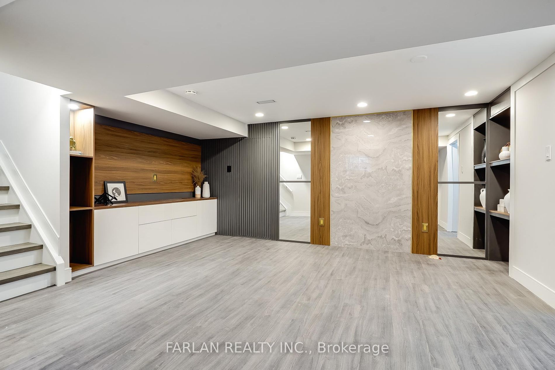 358 Arden Crescent