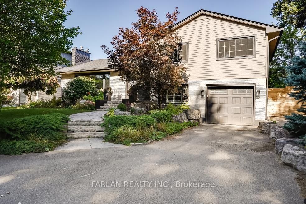 358 Arden Crescent