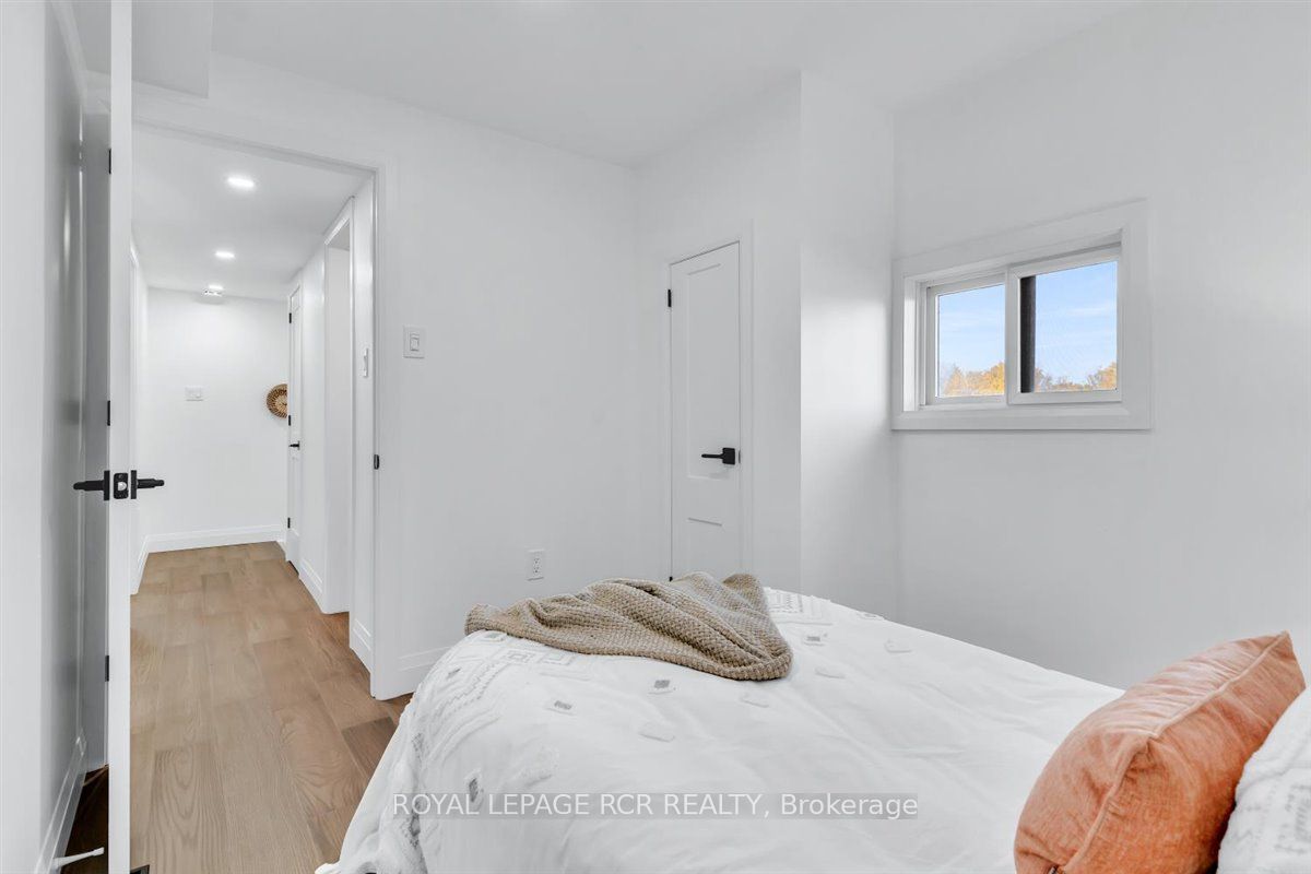 49 John St