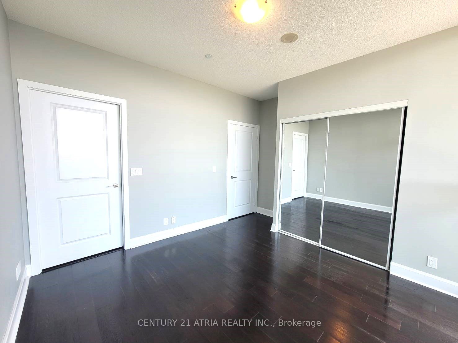 33 Shore Breeze Dr, #3403