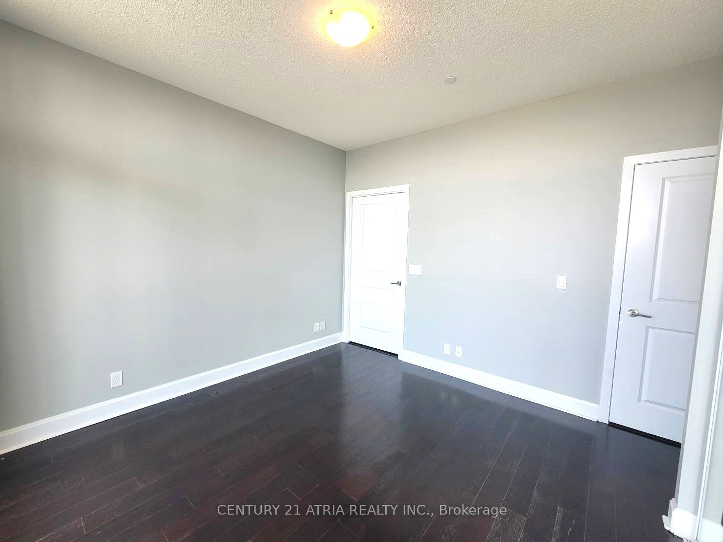 33 Shore Breeze Dr, #3403