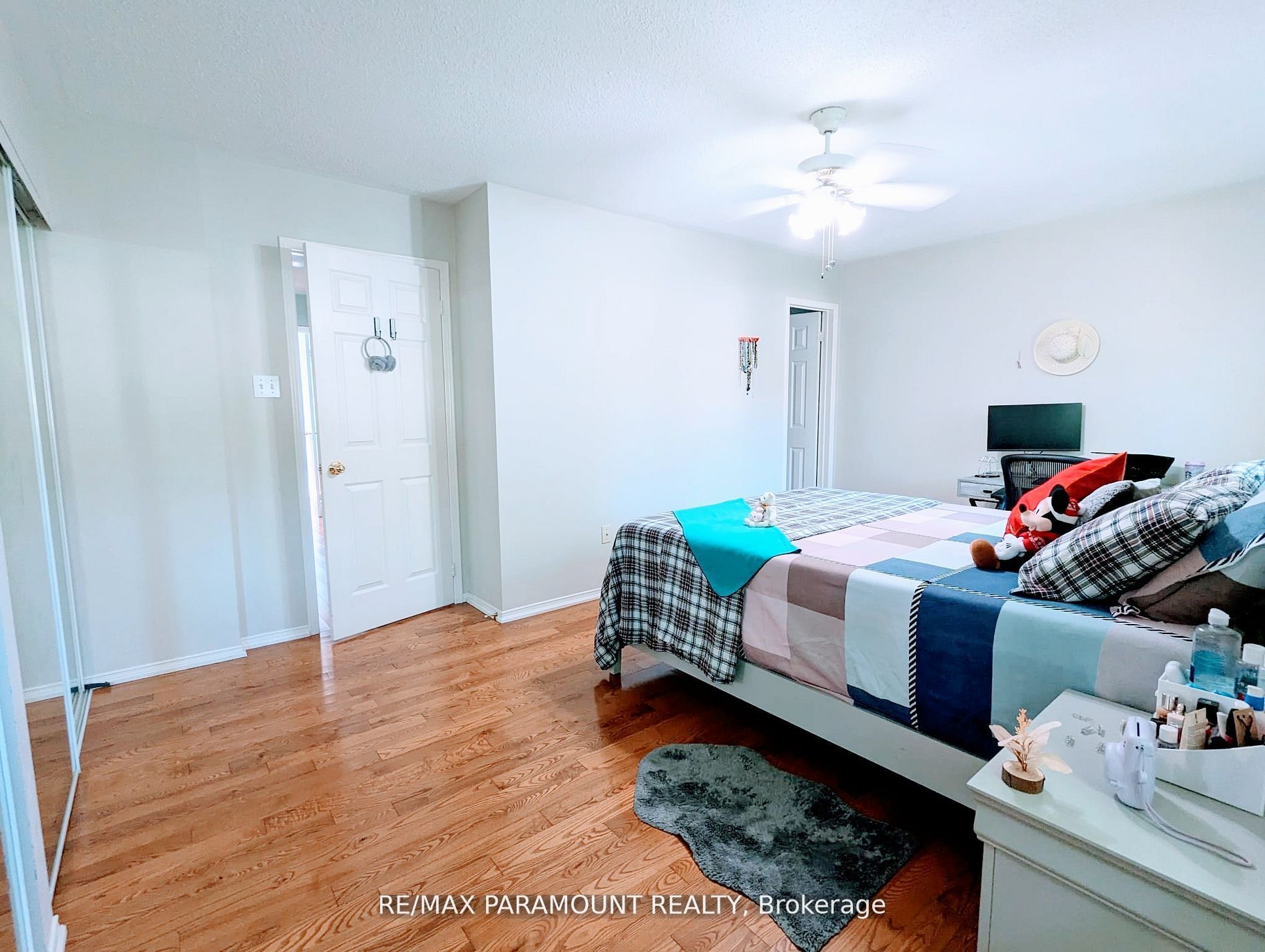37 Wickstead Crt, #37