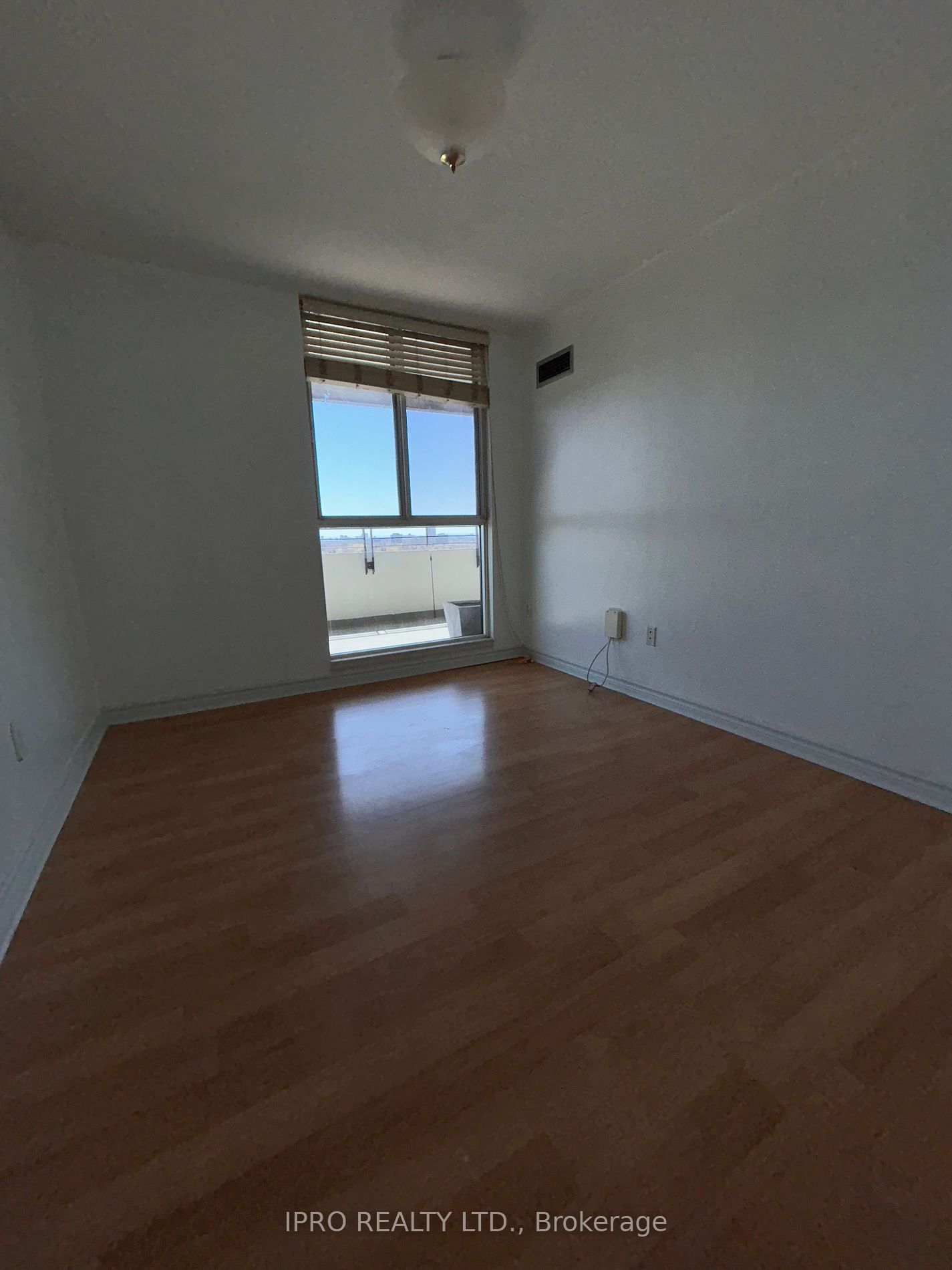 1300 Mississauga Valley Blvd, #1405