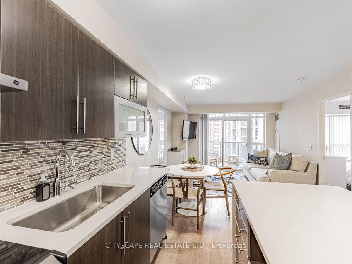 1 Michael Power Pl, #1603