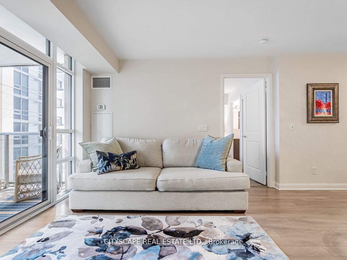 1 Michael Power Pl, #1603