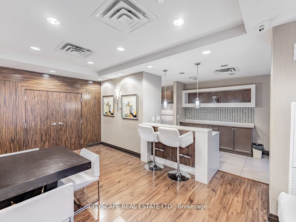1 Michael Power Pl, #1603
