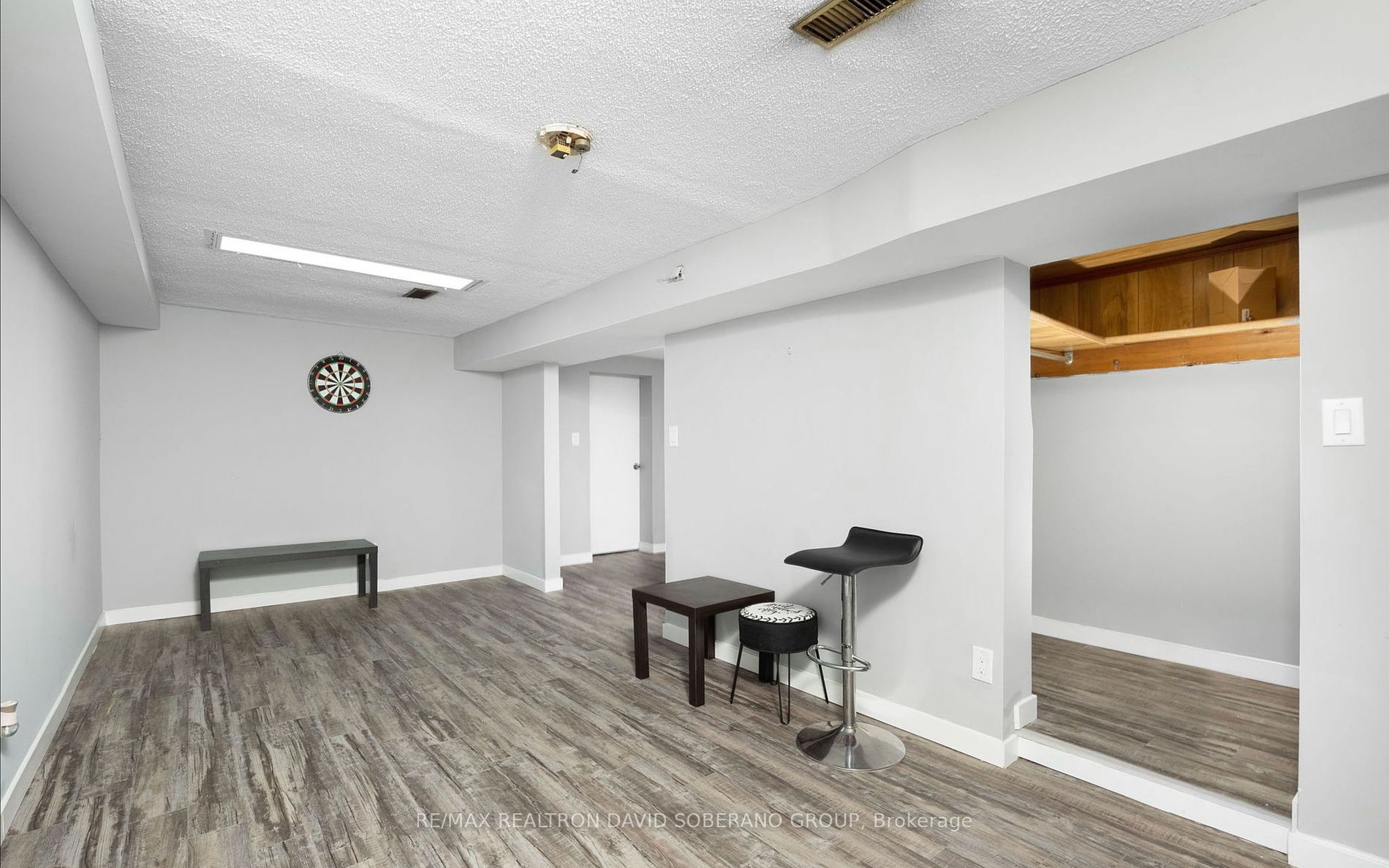 128 Gilley Road N
