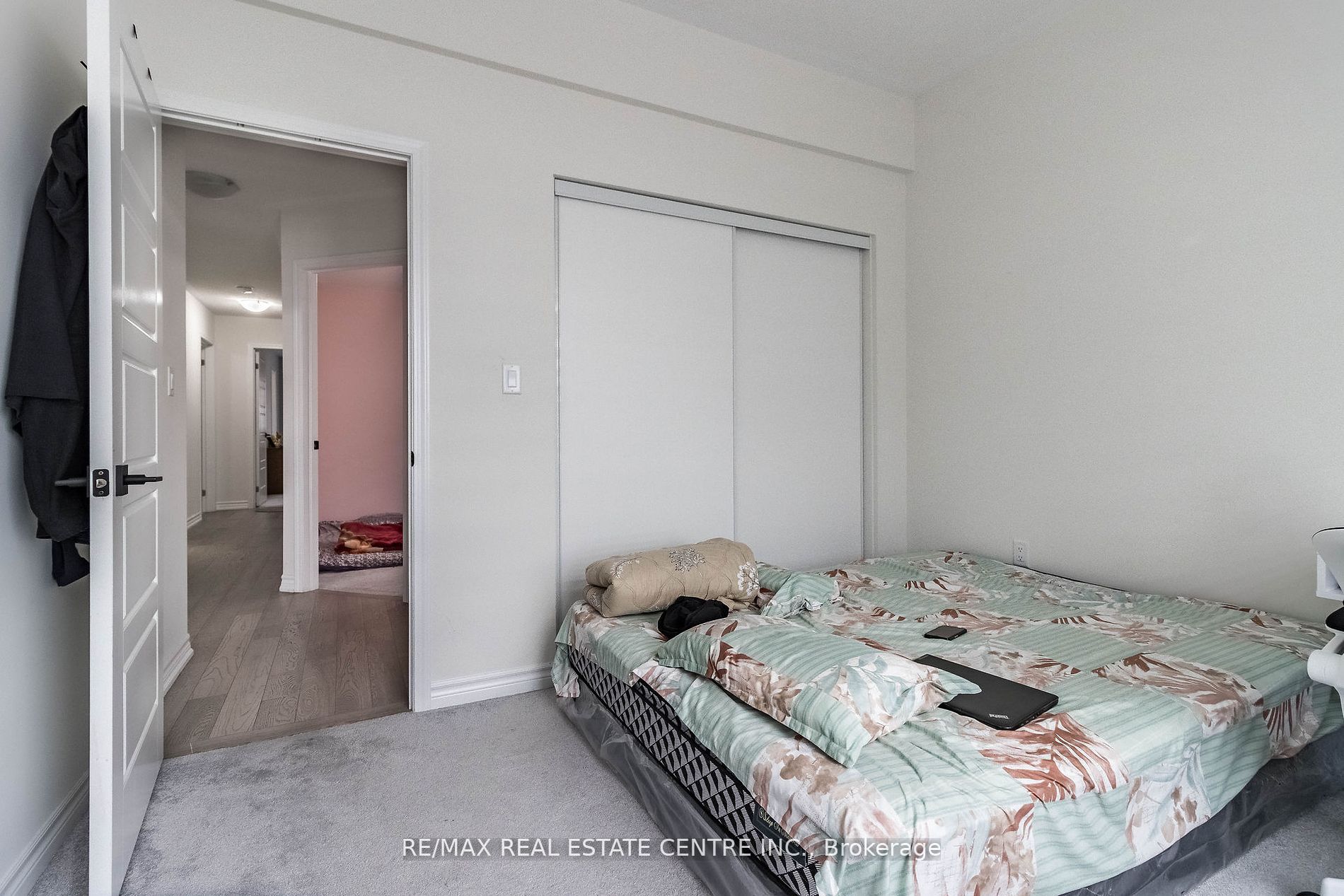 72 Circus Cres