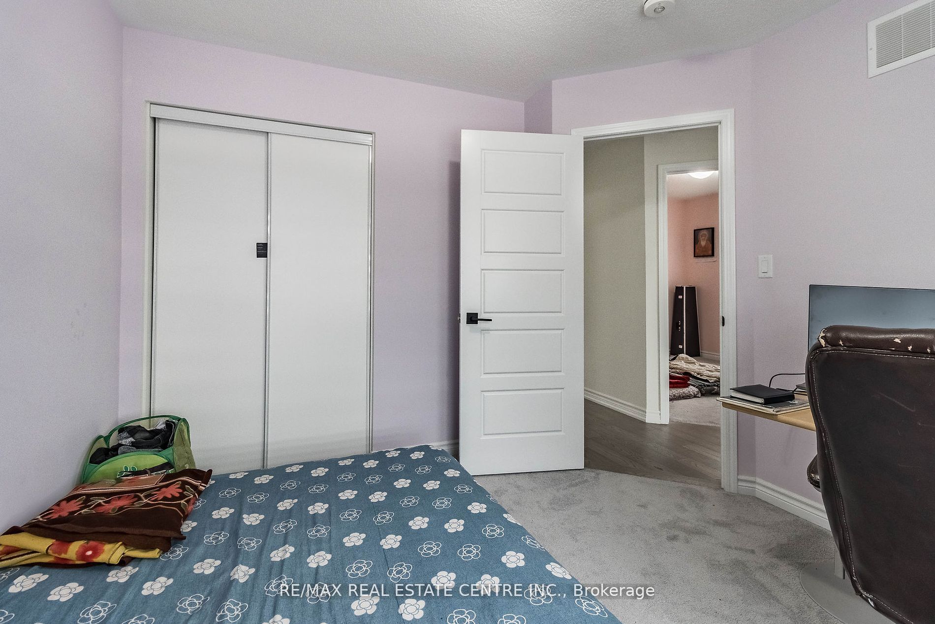 72 Circus Cres
