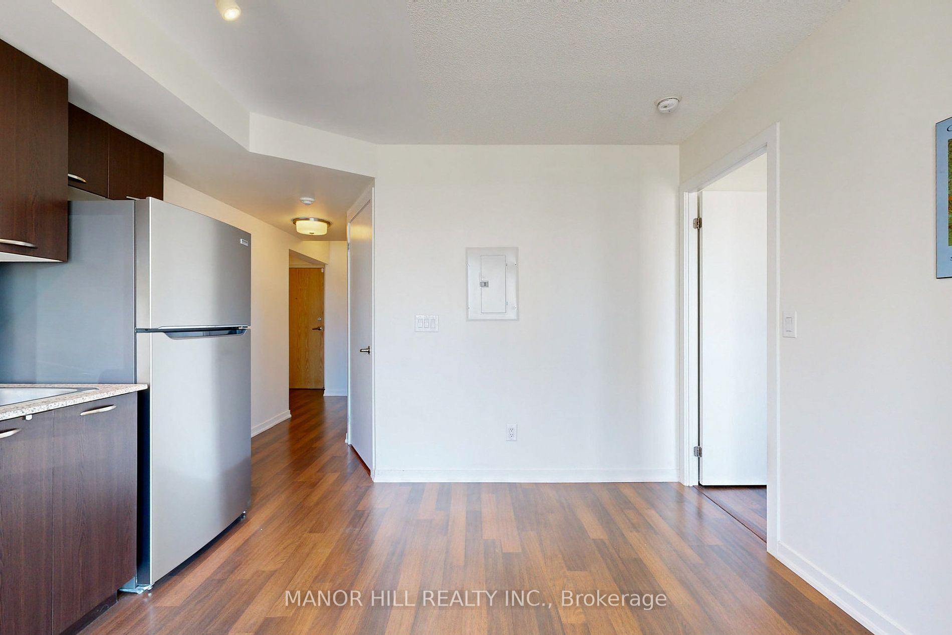 38 Joe Shuster Way, #919