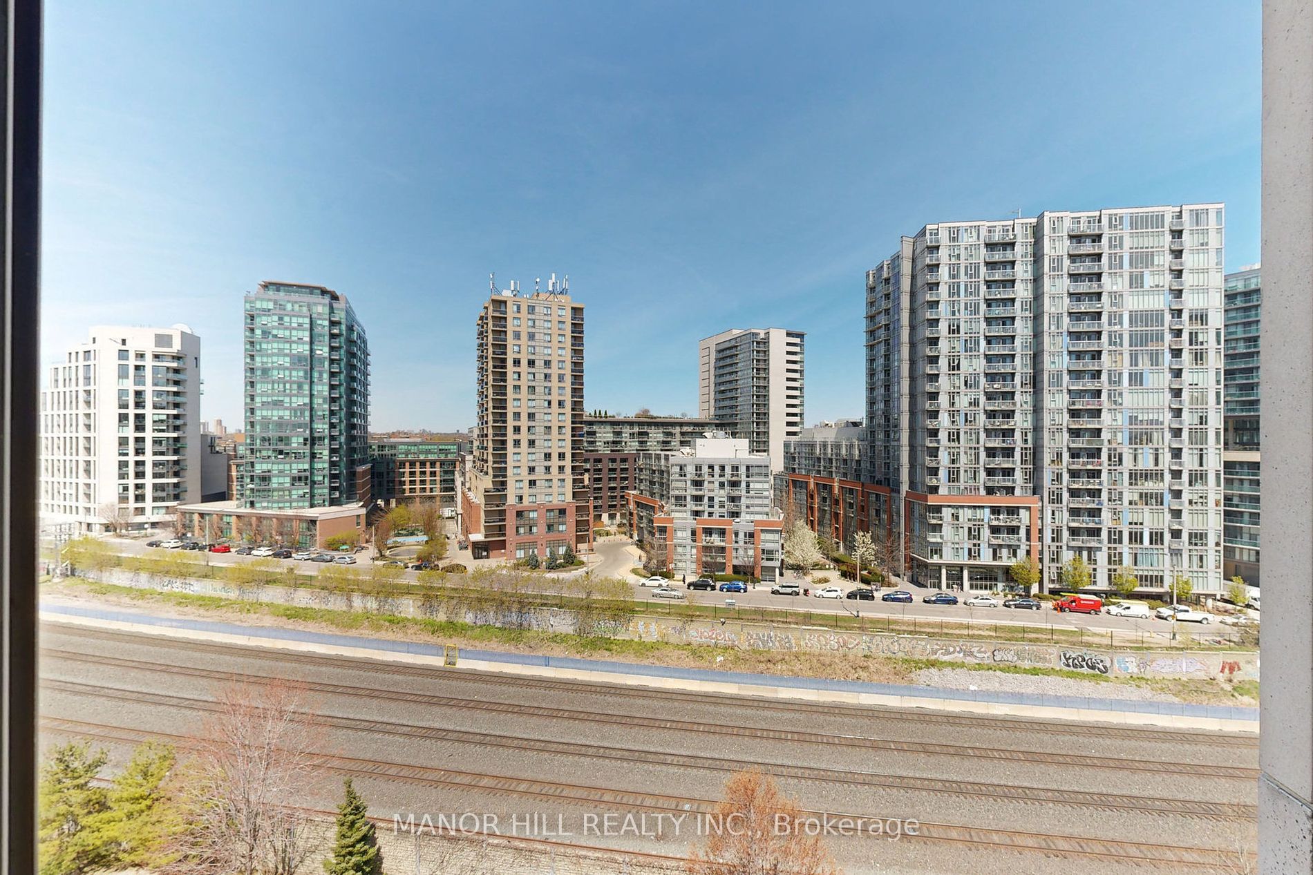 38 Joe Shuster Way, #919